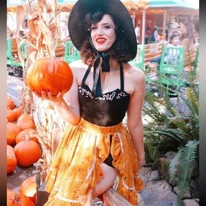 True vintage retro full open circle skirt cutout overskirt Halloween pinup print